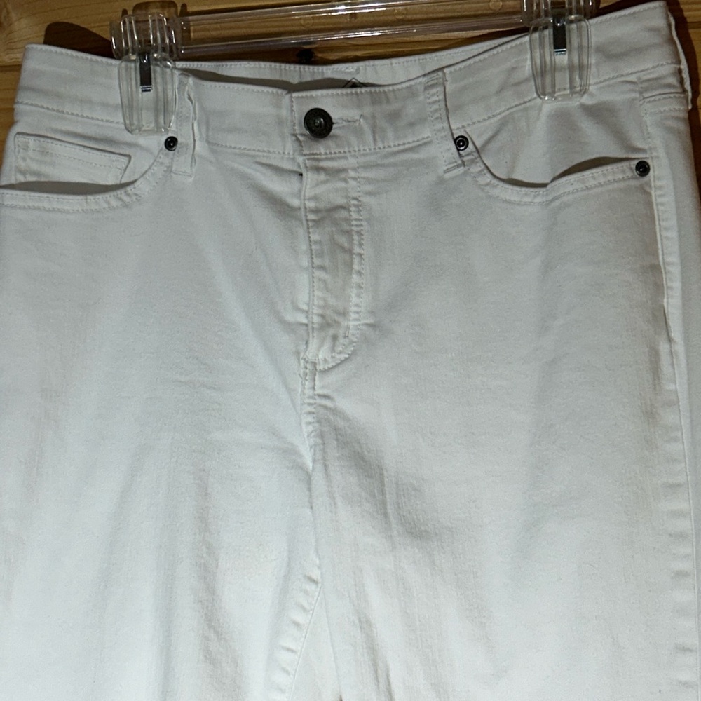 Women’s straight leg white denim jeans 12 - Picture 2 of 4